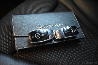 Mercedes-Benz GLC 200 4MATIC TAŽNÉ ČR 1.MAJITEL - 18