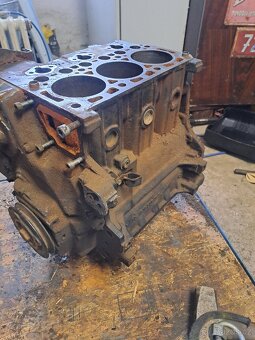 Prodám motor lombardini Ldw 1503 - 18