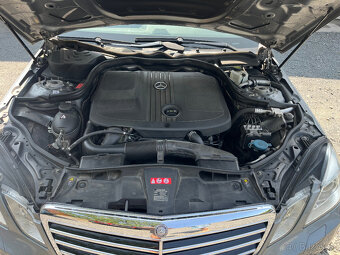 MERCEDES-BENZ E  250 CDi  150 Kw 4MATIC ČR - 18