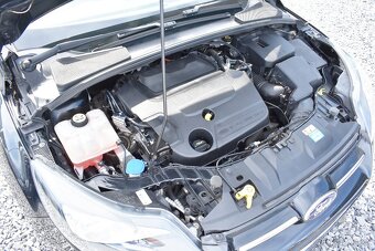 FORD FOCUS KOMBI 2,0 TDCI,TITANIUM,1.MAJITEL,NAVI,SERVISKA - 18