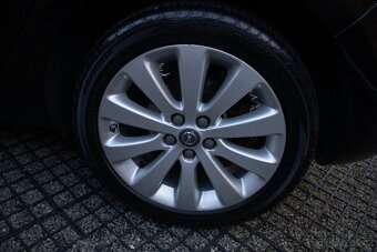 Opel Astra Sport Tourer ST 1.4 Turbo 140k Cosmo - 18