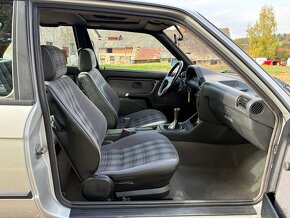 Prodám origo Bmw E30 318is coupe 100kw po velkém servisu - 18
