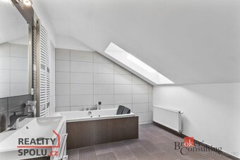 Prodej, domy/rodinný, 331 m2, Zlatý kopec 54, 46303 Stráž na - 18