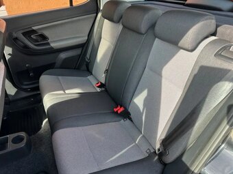 Škoda Fabia, 1.2 HTP 51KW klima,zimní kola - 18