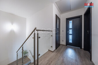 Prodej rodinného domu, 220 m², Horoušany, ul. Diamantová - 18