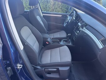 Škoda Superb 2.0 TDI CR DPF 125kW Ambition Combi - 18