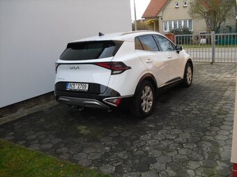 kia sportage 1.6 CRDI 100kw r.v.2022 - 18