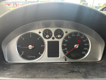 Ford Galaxy 1.9TDi 85kW, RV 2006, Tažné, 7. míst, Klima - 18