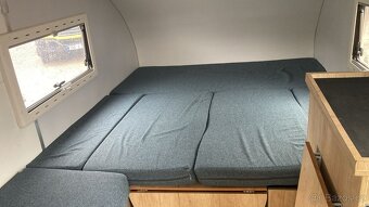 Obytný přívěs Carox Family - 18