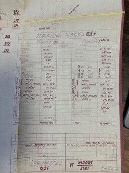 Mostový jeřáb 2ks - 18