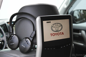 Toyota Land Cruiser 200 4.5 D4-D Luxury / 210 kW / Tažné - 18