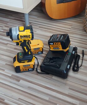 Aku pro nářadí DeWALT 20V/ 9.0mAh+Dual nabíječka, nové. - 18