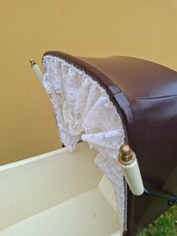 Starožitný kočárek pro panenky č. 637 - 18