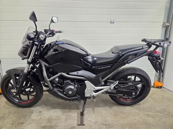Honda NC 700 S - DCT - 18