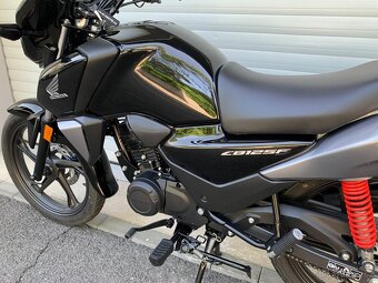 Honda CB 125F 3.5tis.km SUPER STAV - 18