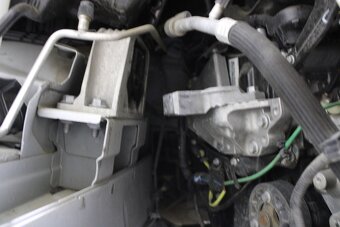 RENAULT MASTER   2020  2,3 d  85 tkm  havarovaný - 18