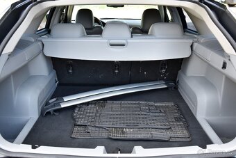 Chrysler 300C 5.7 V8 HEMI TOURING,KŮŽE,XEN,ALU20,KLIMA,TEMP - 18