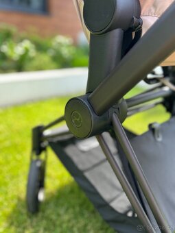 Cybex Priam 4.0 Simply flowers grey+seatpack Cozy Beige - 18