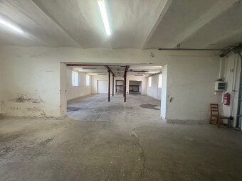 Pronájem skladovacích a kancelářských prostor - 18