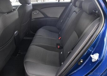 Toyota Avensis 2.0 ČR - 18