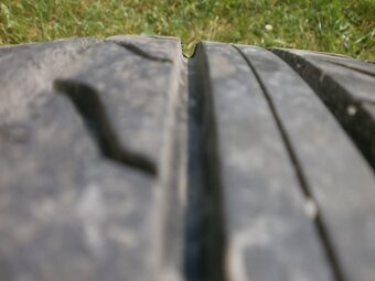 4x letní gumy STARFIRE  195/55 R15  vzorek 2x 9MM 2x8,1MM - 18