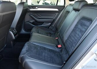 Volkswagen Passat 2.0TDi ELEGANCE DSG TAŽNÉ ČR - 18