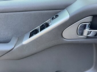 Nissan Pathfinder, 2.5,2.MAJ,7MÍST,SERVIS.KN - 18