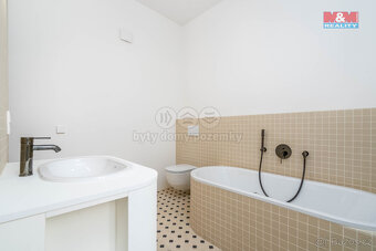 Prodej bytu 4+1, 141 m², Praha - Smíchov, ul. Zborovská - 18