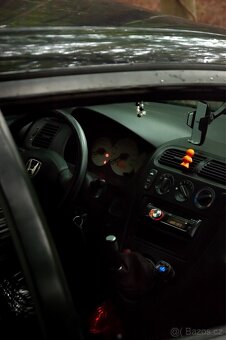 Honda Civic 1.6 Vtec - 18