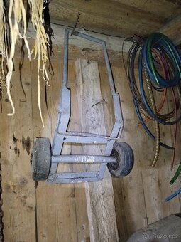 Věci za stodoly - 18