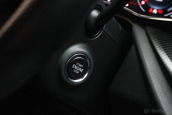 Škoda Octavia 2.0 TSI RS DSG - 18