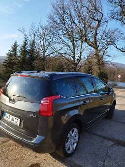 Peugeot 5008 - 18
