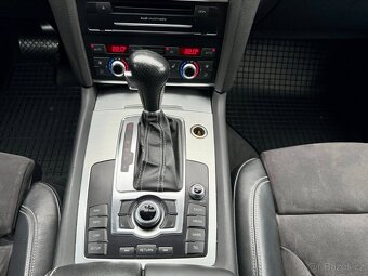 Audi Q7 3,0 TDi 3x S-Line - 18