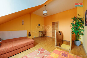 Prodej bytu 3+1, 84 m², Karlovy Vary, ul. Svahová - 18