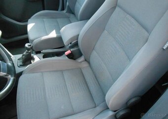 Volkswagen Touran 2,0 TDI 103 kW DIGIKL.Historie nafta - 18