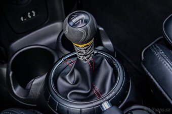Mini John Cooper Works / Pano / Harman / Klapka - výfuk - 18