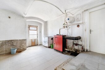 Prodej zemědělské usedlosti 758 m², pozemek 4 530 m² - 18