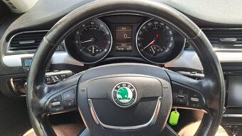 Škoda Superb 1.8 TSI Elegance - 18