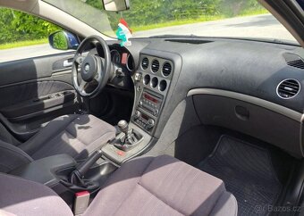 Alfa Romeo 159 1.8i Klima, Tempomat benzín manuál 103 kw - 18