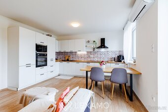 Prodej bytu 3+kk, 77 m² - Hrušovany nad Jevišovkou - 18