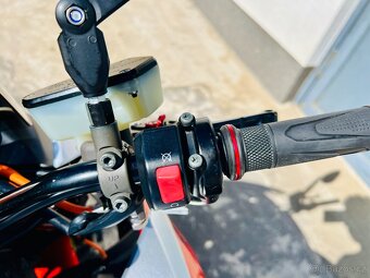 Kawasaki Z 1000, možnost splátek a protiúčtu - 18