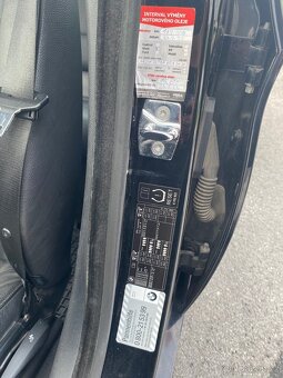 Bmw e90 320i 2006 - 18