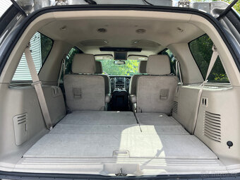 Ford Expedition XLT 5.4 V8, 67 000 km, 1.majitel, 7 míst - 18
