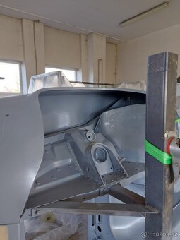 Naklápěcí kolébka - zvedák pro renovaci veterána. - 18