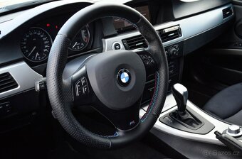 BMW E90 Rad 3 325i A/T - 18