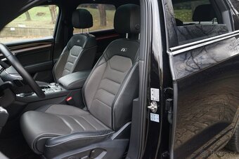 Volkswagen Touareg, 210kW R-Line Masáže HUD Pano - 18