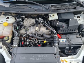 Ford Tourneo Connect, 1.MAJ. SER.KNIHA, 8 MÍST - 18