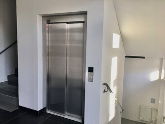 Byt se soukromou zahradou - 18
