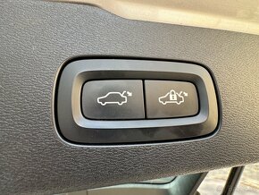Volvo V60, CC B4 diesel (145kW) H/K Kamera NezTop - 18