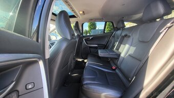 VOLVO V60 2012 T6 224 kW AWD 4x4 R-DESIGN,NAVI,PARK.KAMERA - 18
